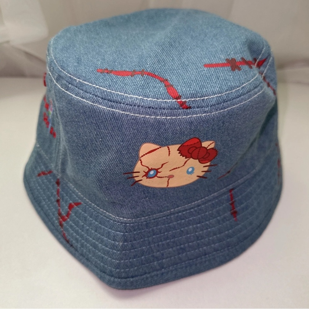 Hello Kitty Chucky Bucket Hat Universal Studios Halloween horror Nights Reversib
